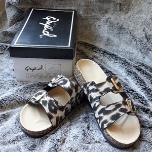 REPOSH: Qupid Leopard print slide sandals, size 7